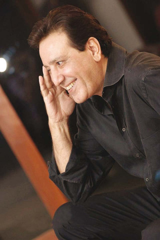 sheikh stood by the industry during its darkest hours even producing big budget films such as yeh dil aap ka huwa photos tariqakphotography publicity sheikh stood by the industry during its darkest hours even producing big budget films such as yeh dil aap ka huwa photos tariqakphotography publicity