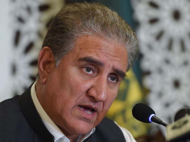 pakistan 039 s foreign minister shah mahmood qureshi gestures as he speaks during a press conference focused on the kashmir situation photo afp