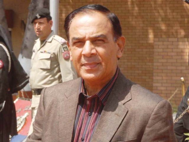 qamar zaman photo file qamar zaman photo file