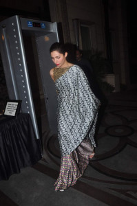 mahira khan steals the limelight at abhishek kapoor s wedding mahira khan steals the limelight at abhishek kapoor s wedding