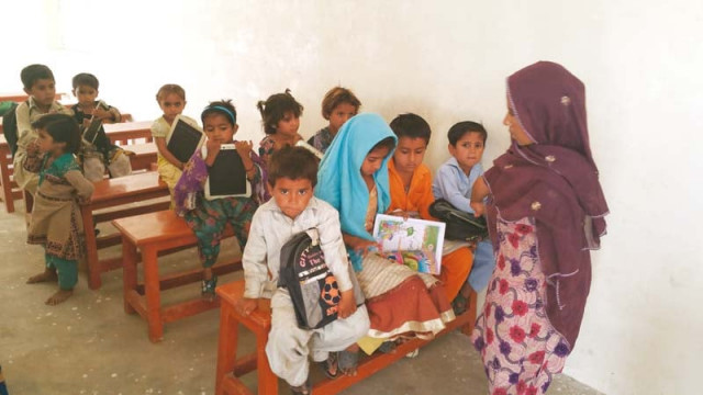 hasna umrani established the first girls school in bittra village tharparkar in 2011 photo credit abdul haleem soomro hasna umrani established the first girls school in bittra village tharparkar in 2011 photo credit abdul haleem soomro