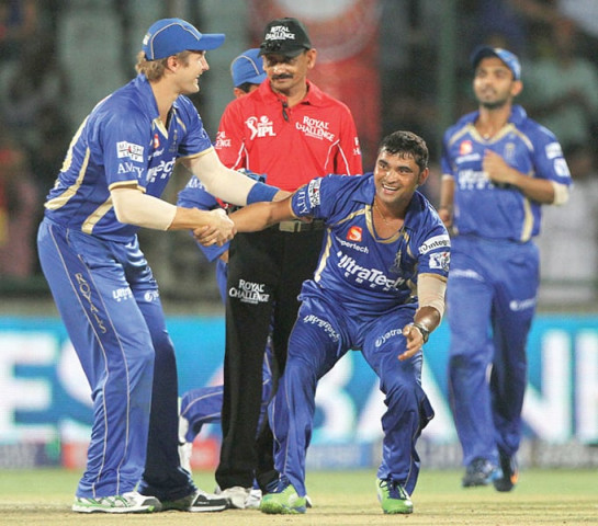 smith made 68 off 40 balls to anchor the innings while compatriot james faulkner made 30 off 19 balls photo bcci smith made 68 off 40 balls to anchor the innings while compatriot james faulkner made 30 off 19 balls photo bcci
