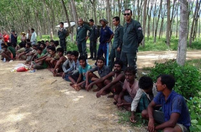 bangladesh traffickers killed in raid