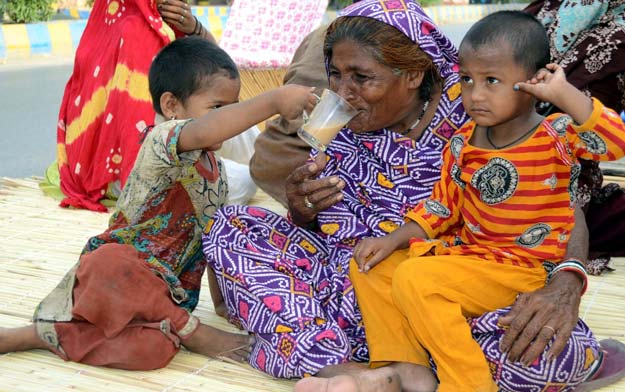 a report published by save the children puts pakistan at 149 among 179 countries for child and mother mortality sliding down two places from its 147 rank last year photo inp