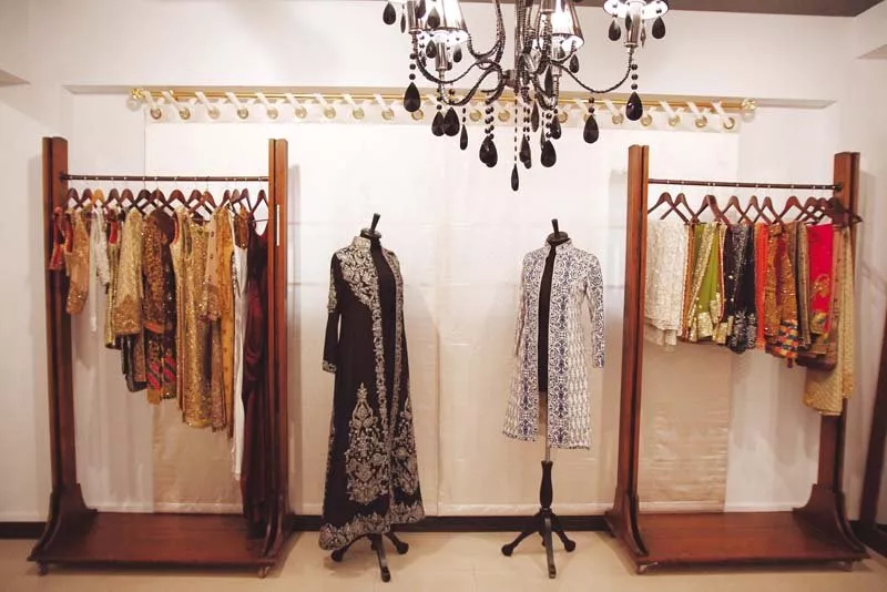 the present studio bears a neat look and boasts of bridals couture and semi formals photos publicity the present studio bears a neat look and boasts of bridals couture and semi formals photos publicity
