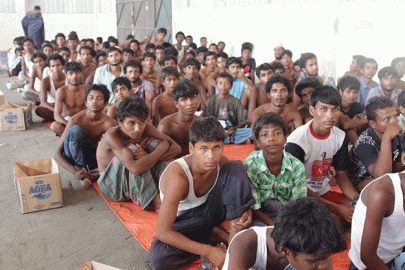 750 migrants rescued off indonesia as pressure grows for solution