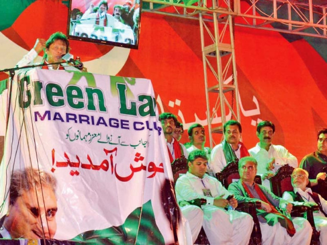 imran khan addresses the pti rally in multan photo online