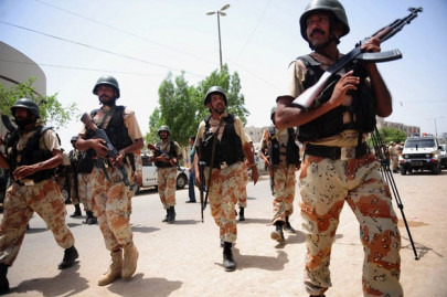 three dead as rangers expand raids on militant hideouts in karachi three dead as rangers expand raids on militant hideouts in karachi