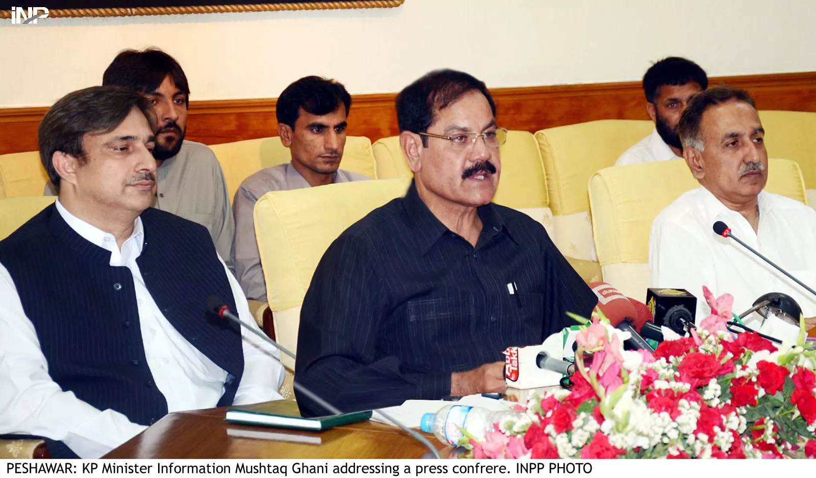 this announcement came on the heels of the election commission of pakistan ecp banning imran from addressing gatherings photo inp this announcement came on the heels of the election commission of pakistan ecp banning imran from addressing gatherings photo inp