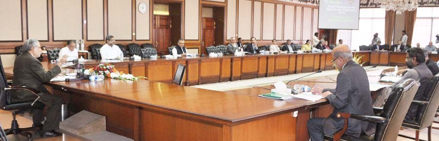 finance minister ishaq dar presides the ecc meeting of the cabinet in islamabad on thursday may 21 2015 photo pid