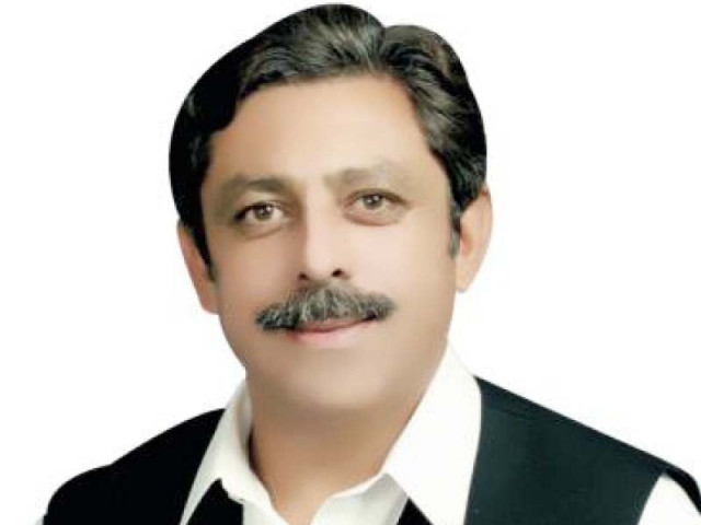imran had dissolved party hierarchies across the country and appointed new headmen
