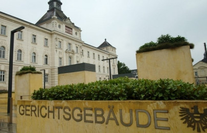 austria tries 14 year old terror suspect