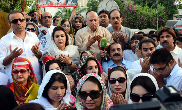 pti workers who had gathered near lahore press club to express solidarity with the lawyers community on the daska incident photo hamid moosa