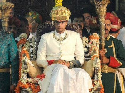 23 year old crowned maharaja of indian royal dynasty