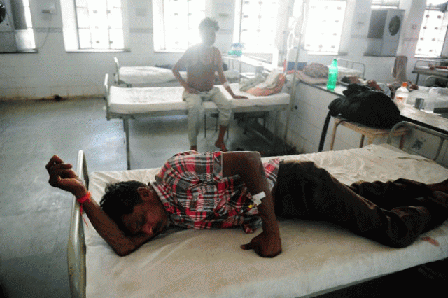 most of the worst affected are poor and elderly who were simply unaware of the dangers of heat stroke photo afp most of the worst affected are poor and elderly who were simply unaware of the dangers of heat stroke photo afp