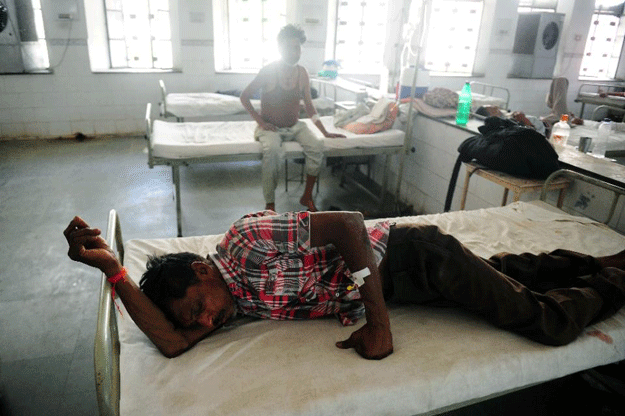 most of the worst affected are poor and elderly who were simply unaware of the dangers of heat stroke photo afp most of the worst affected are poor and elderly who were simply unaware of the dangers of heat stroke photo afp