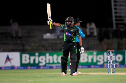 2nd odi centurion azhar ali leads pakistan to series win over zimbabwe 2nd odi centurion azhar ali leads pakistan to series win over zimbabwe
