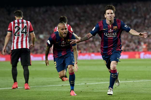 barcelona 039 s argentinian forward lionel messi r celebrates his goal during the spanish copa del rey king 039 s cup final football match athletic club bilbao vs fc barcelona at the camp nou stadium in barcelona on may 30 2015 photo afp