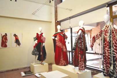 thesis display giving shape to feelings and emotions thesis display giving shape to feelings and emotions