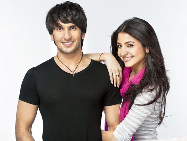 anushka says ranveer used to be very anxious and hyper on set photo filmibeat