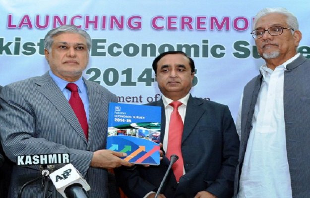 finance minister ishaq dar at the launching ceremony of economic survey 2014 15 photo inp