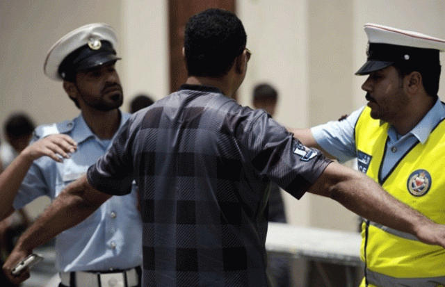 sunni ruled bahrain accuses iran of fomenting unrest among bahrain 039 s mostly shia opposition photo afp sunni ruled bahrain accuses iran of fomenting unrest among bahrain 039 s mostly shia opposition photo afp