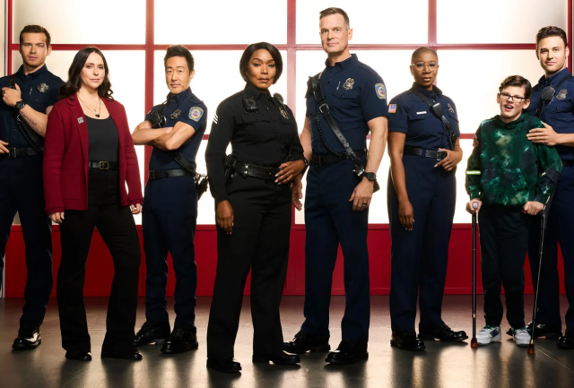 cast of 9 1 1 courtesy disney justin stephens cast of 9 1 1 courtesy disney justin stephens