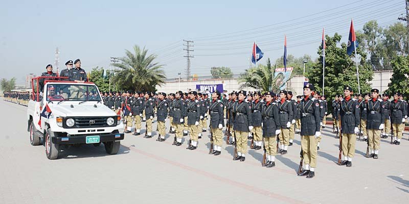 igp mushtaq sukhera was the chief guest at the ceremony he distributed certificates and cash prizes among distinction holders and best shooters photo dgpr