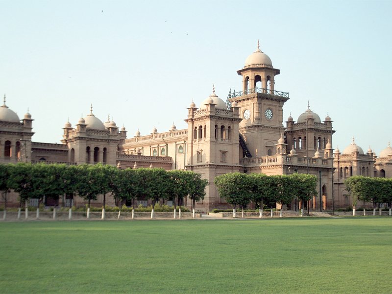 islamia college university photo iqbal mamond express