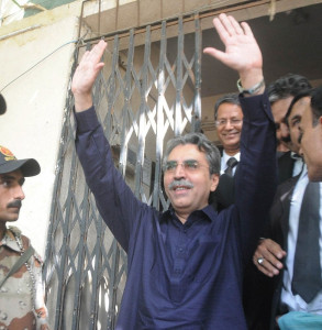 atc orders mqm leader amir khan to be put behind bars till june 25