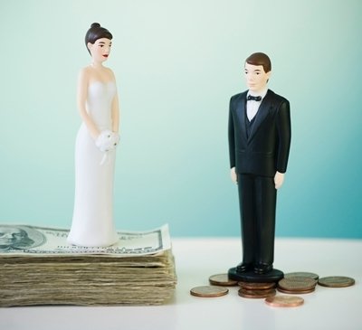 32 1 per cent of men are fine with their wives earning more than them photo akistantoday