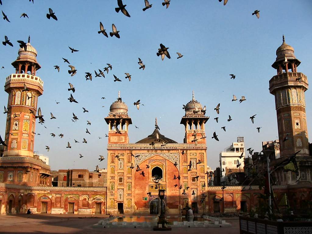 Virtual Wazir Khan Mosque tours in a month