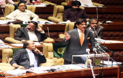sindh to run deficit and cut development