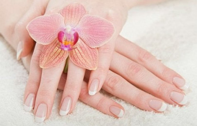 8 tips for soft and youthful hands