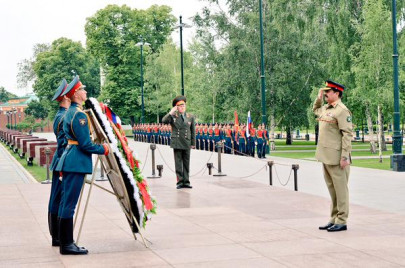 army chief arrives in russia for crucial talks ispr