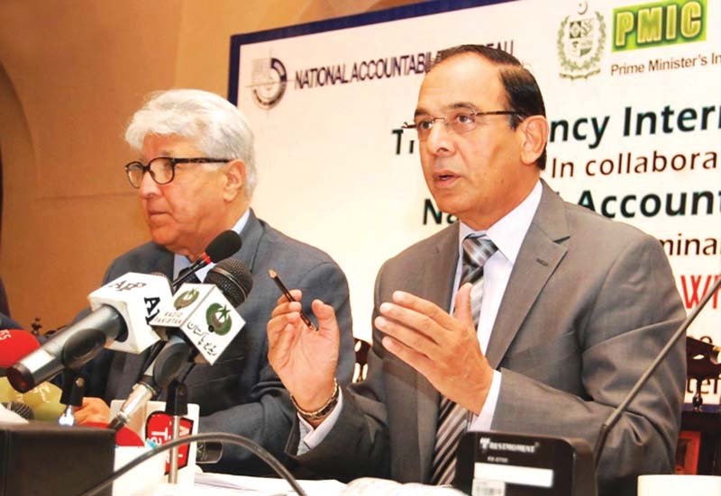 nab chief qamar zaman at the seminar organised by transparency international pakistan photo online