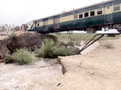 railway accident dadu canal breach derails six coaches