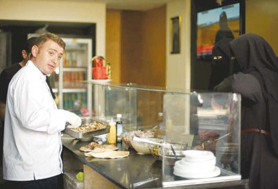 after fleeing syria s war chef becomes a star in gaza