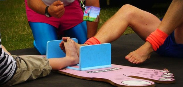 the competition drew male and female fighters as well as spectators of all ages for some serious toe tussling photo quirkyguide the competition drew male and female fighters as well as spectators of all ages for some serious toe tussling photo quirkyguide