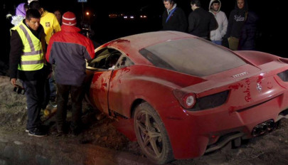chile s vidal arrested for drunk driving after crash chile s vidal arrested for drunk driving after crash
