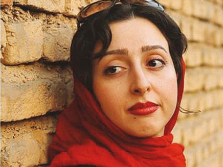 no land s song documents the emotional journey of a group of iranian women struggling to sing solo in public