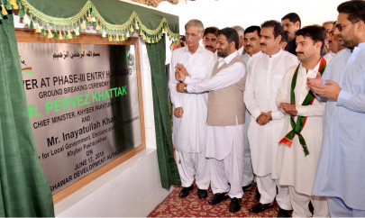 another deadline bab e peshawar flyover to be completed in 120 days