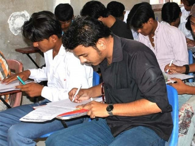 over 75 students clear ssc exam over 75 students clear ssc exam