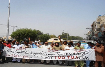 chemists protest against tma over poor drainage chemists protest against tma over poor drainage