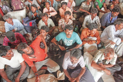 pakistan govt frees 113 indian fishermen