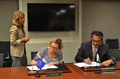 world bank pakistan sign 500m credit to support growth