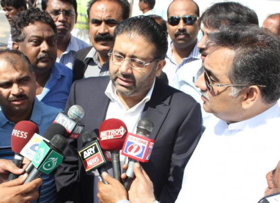 owais muzaffar secretary sindh detained at karachi airport