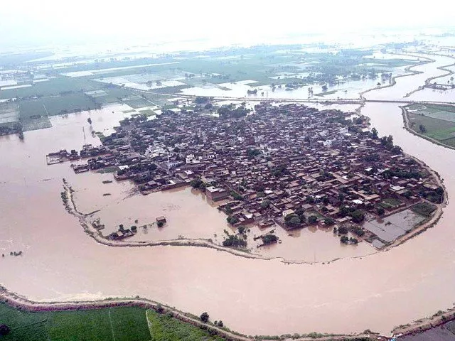 an aerial view of the flood hit area of boddomali in sialkot photo app an aerial view of the flood hit area of boddomali in sialkot photo app