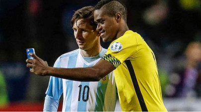 messi enjoys on pitch selfie moment after laboured win messi enjoys on pitch selfie moment after laboured win