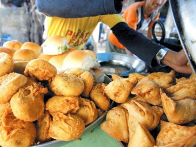 banish samosas pakoras from iftar menu banish samosas pakoras from iftar menu